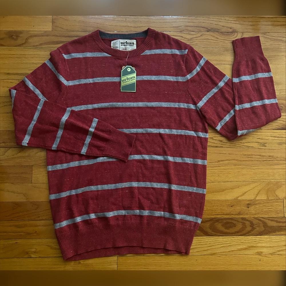 Red & Gray Striped Crewneck Sweater - Men’s Large